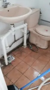 Dirty Bathroom Before Cleaning